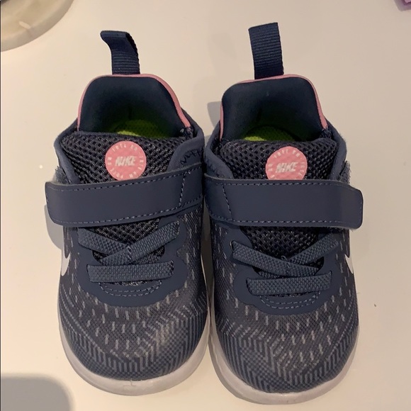 Nike Other - Bike Free RN Running Shoe